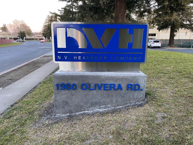monument signs